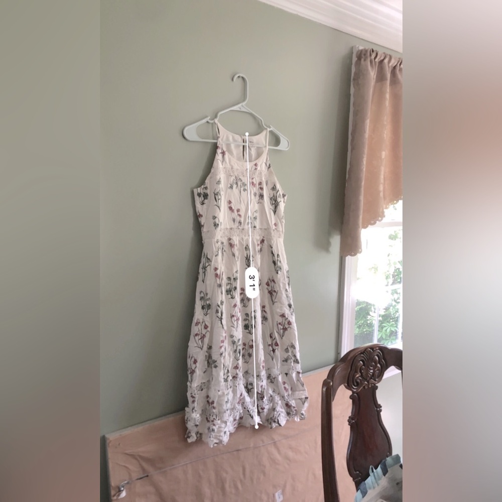 SOLD LC Lauren Conrad Disney Collection White Tea Floral Dress - Women’s Small - Picture 3 of 9